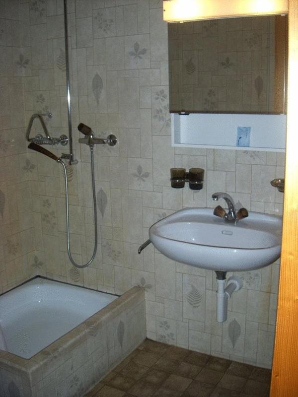 Hotel Walida Bönigen Екстериор снимка